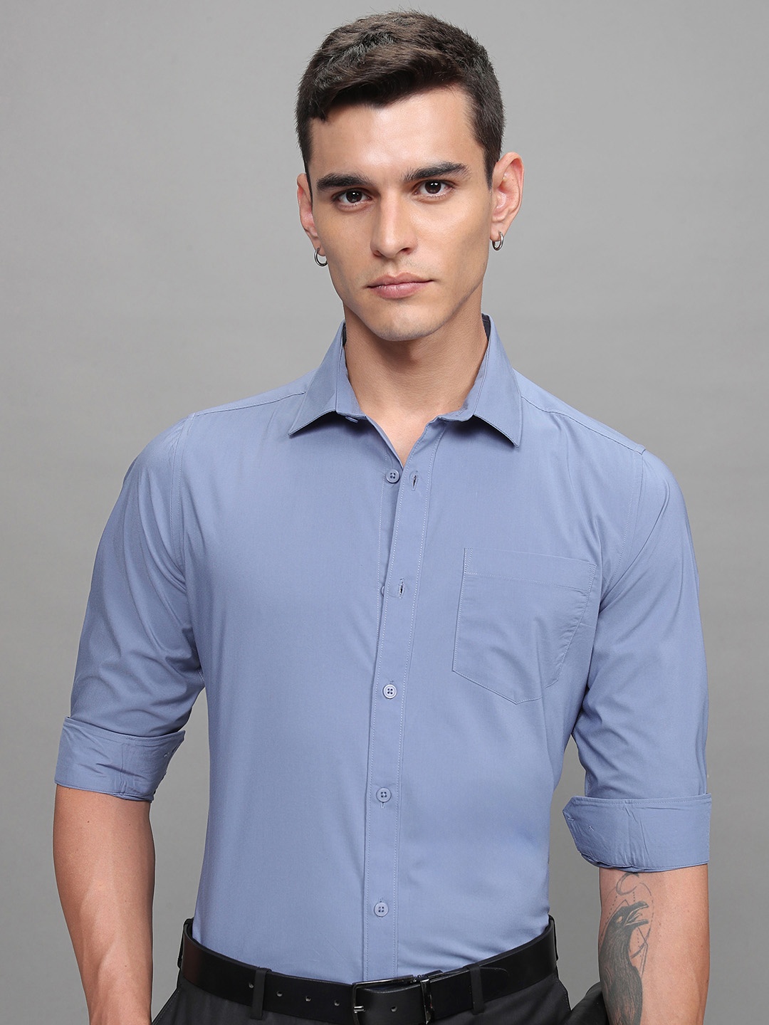 

HIGHLANDER Men Soft Stretch Solid Mui Occation Slim Fit Shirt, Blue