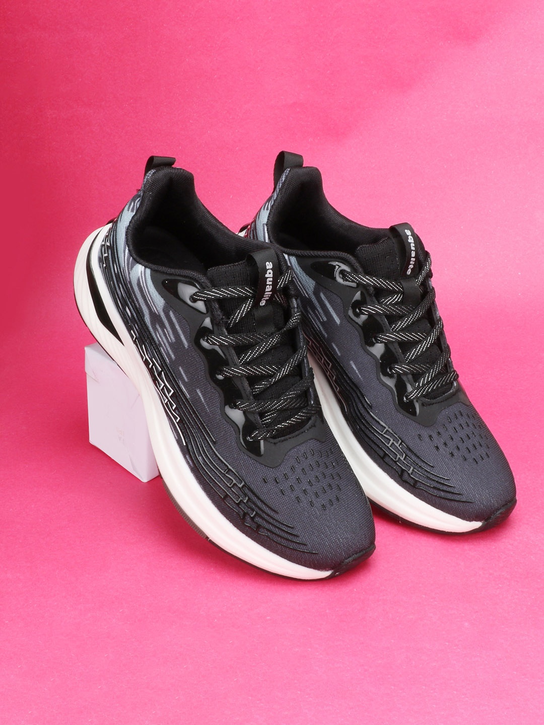 

Aqualite Men Woven Design Lace-Ups Sneakers, Black