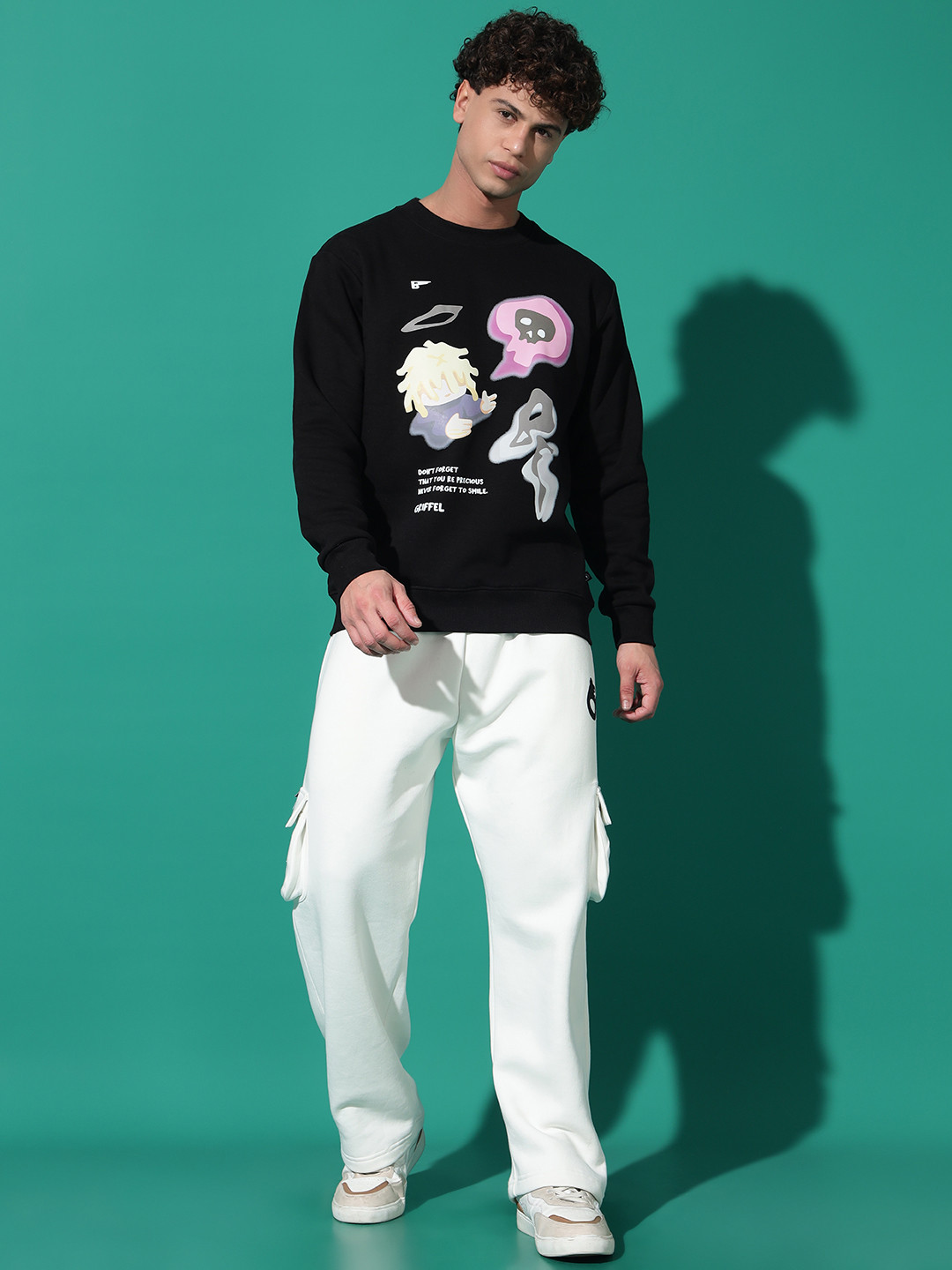 

GRIFFEL Graphic Printed Sweatshirt with Track Pants, Black