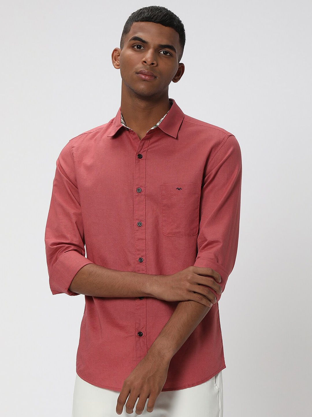 

Mufti Spread Collar Slim Fit Opaque Cotton Linen Casual Shirt, Pink