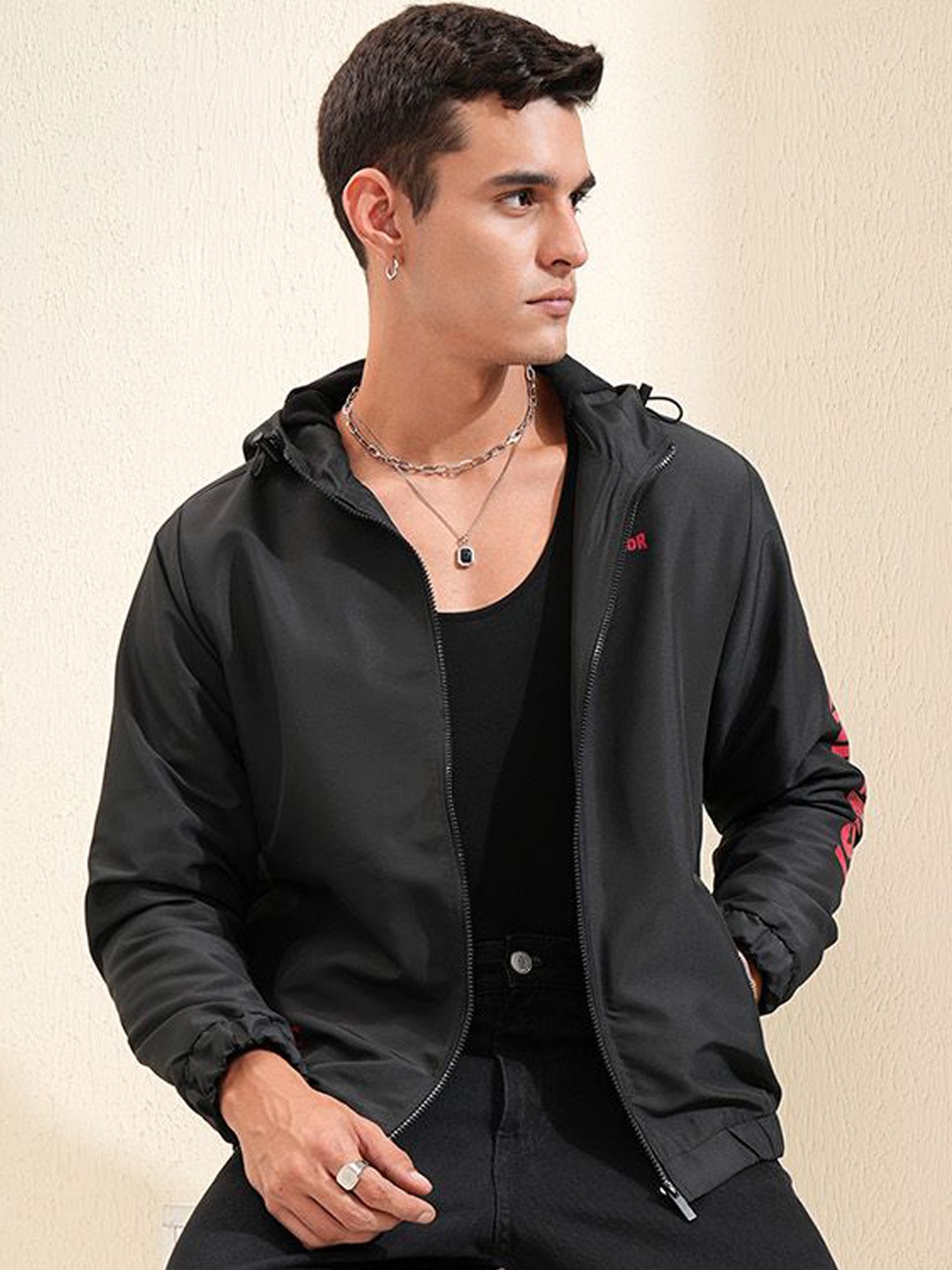 

HIGHLANDER Men Crop Outdoor Sporty Jacket, Black