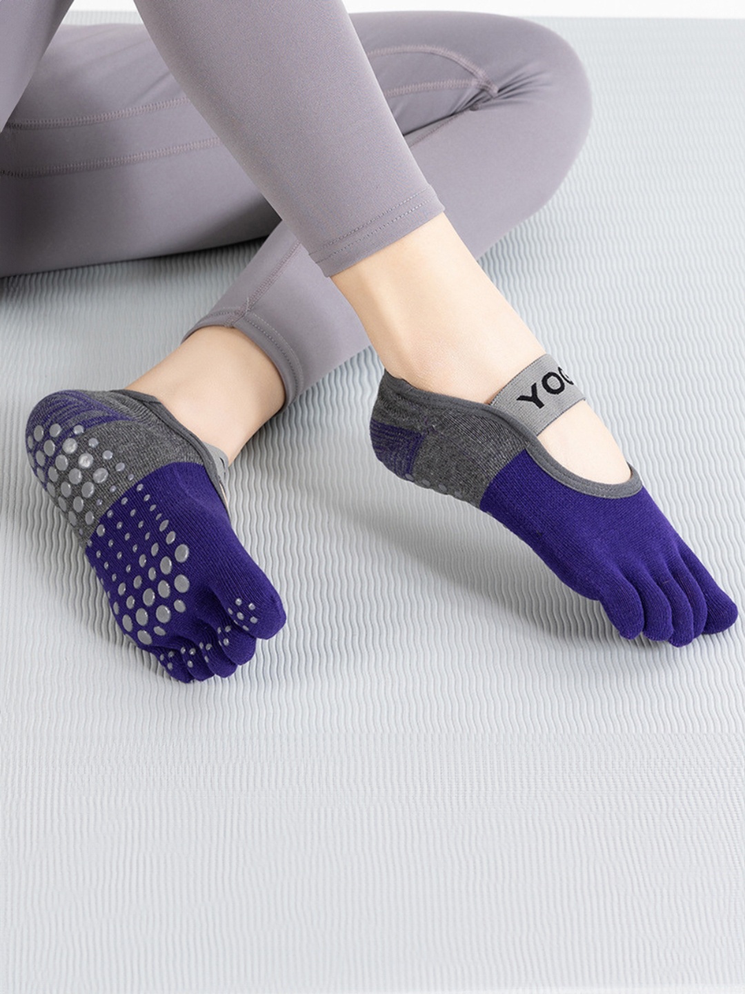 

BAESD Women Non-Slip Anti-Skid Ankle Length Yoga Socks, Purple