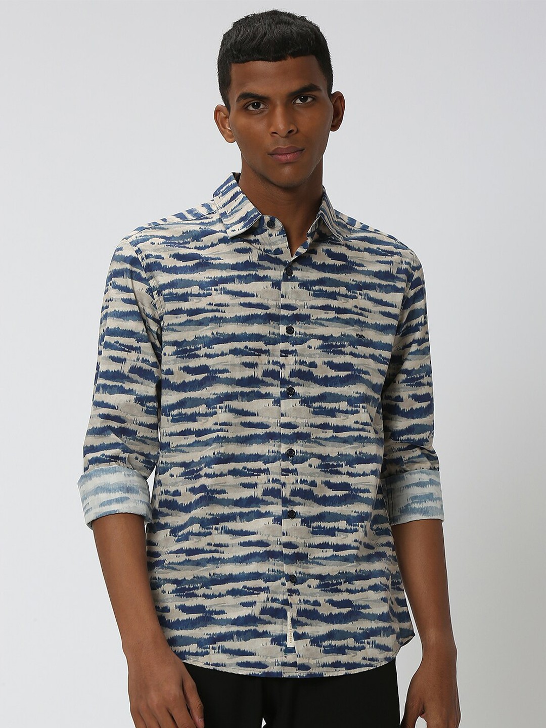 

Mufti Slim Fit Abstract Printed Spread Collar Long Sleeve Cotton Casual Shirt, Blue