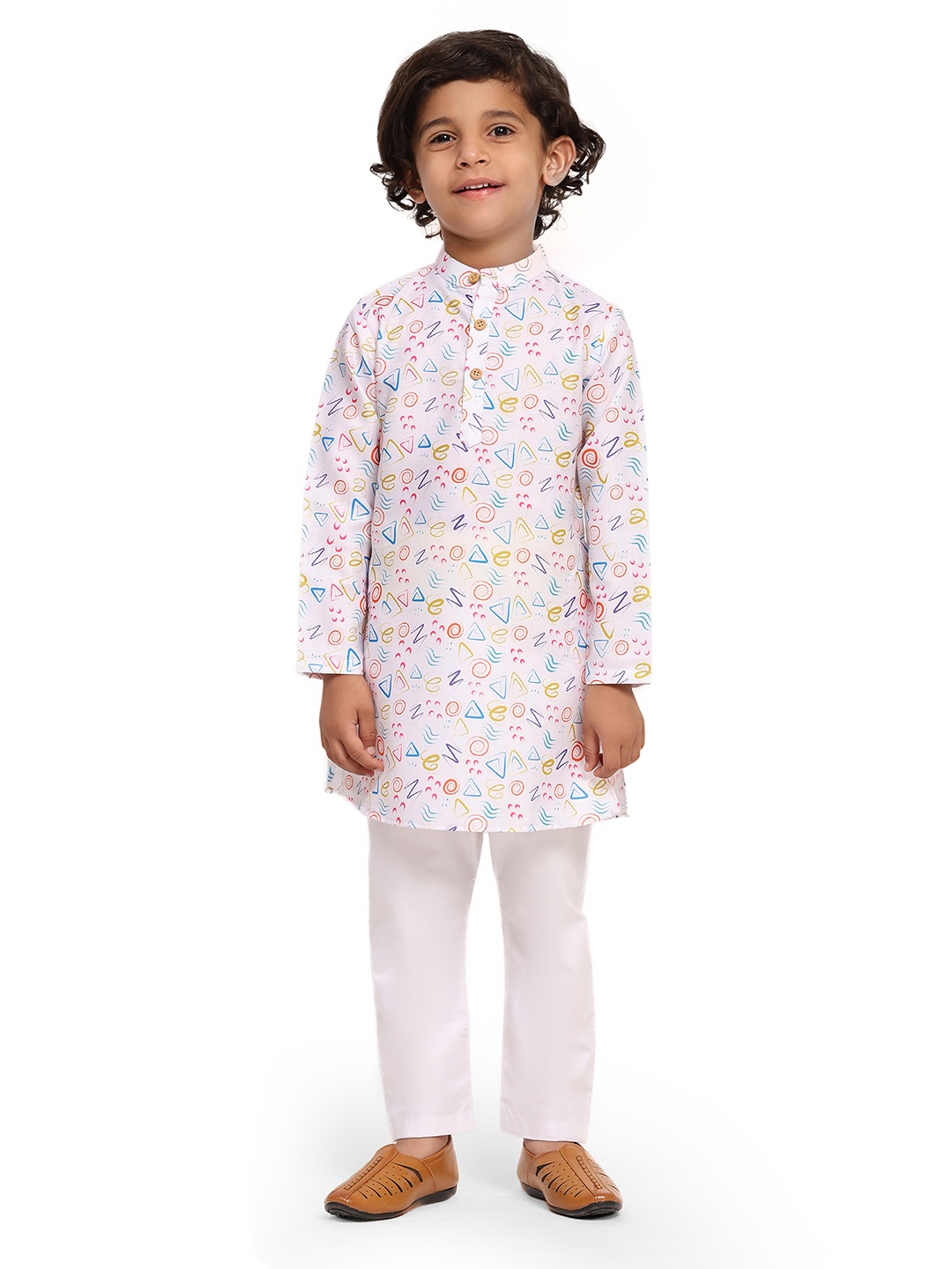 

Funny Bones Clothings Boys Confetti Printed Mandarin Collar Linen Straight Kurta & Pyjama, Pink