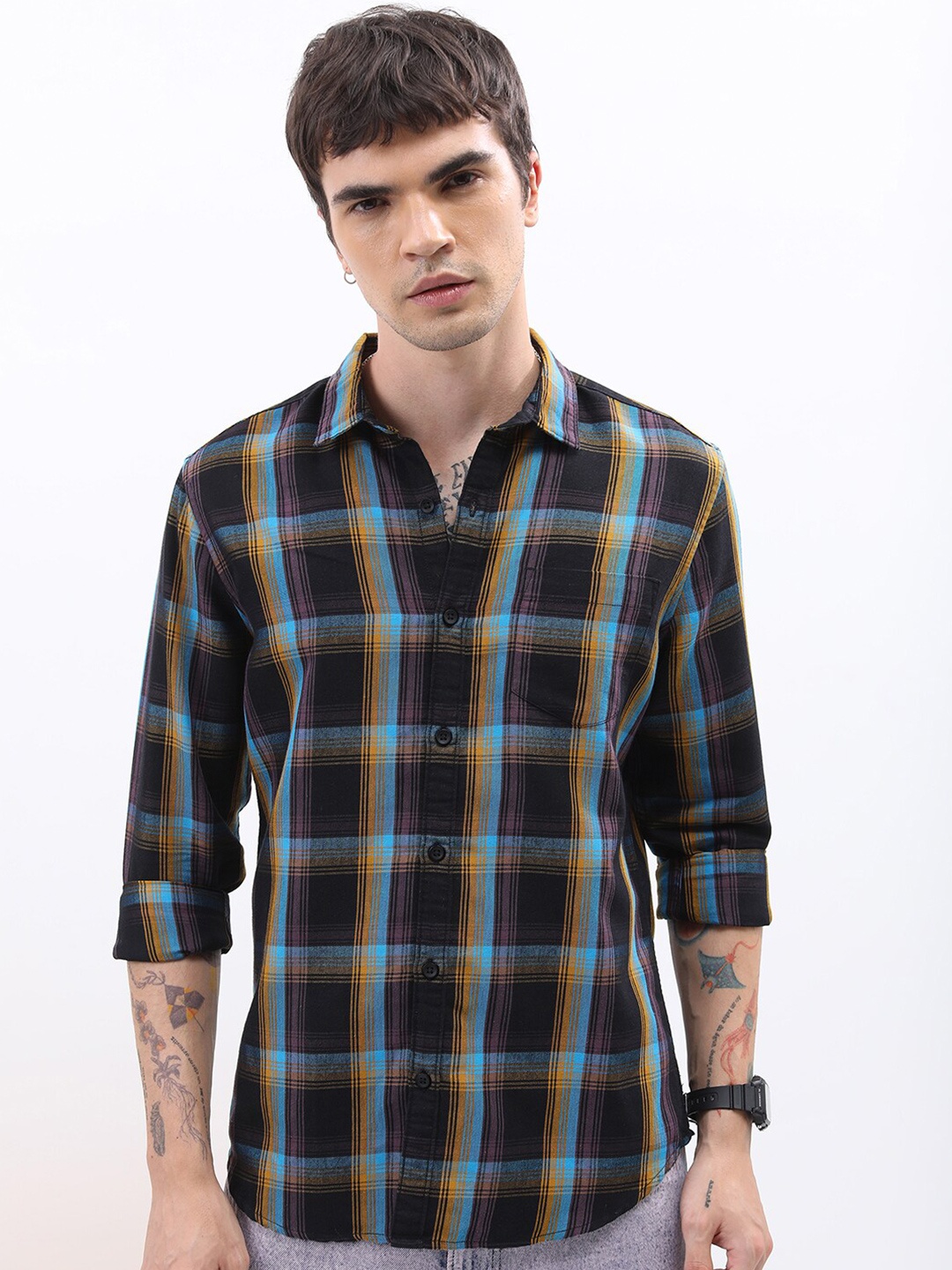 

HIGHLANDER Slim Fit Checked Casual Shirt, Black