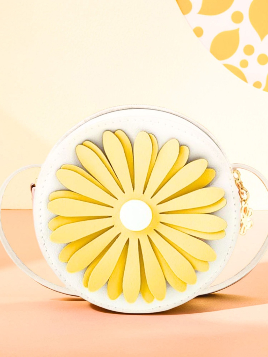 

Tinker Squad Sunflower Mini Cosmetic Pouch Lipstick Holder for Teens Girls, White