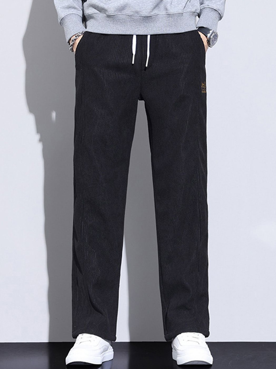 

StyleCast Men Mid-Rise Regular Fit Trouser, Black