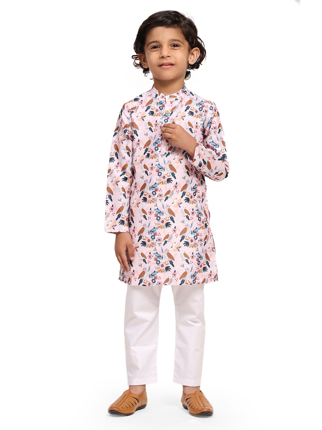 

Funny Bones Clothings Boys Ethnic Motifs Printed Linen Straight Kurta & Pyjamas, Pink