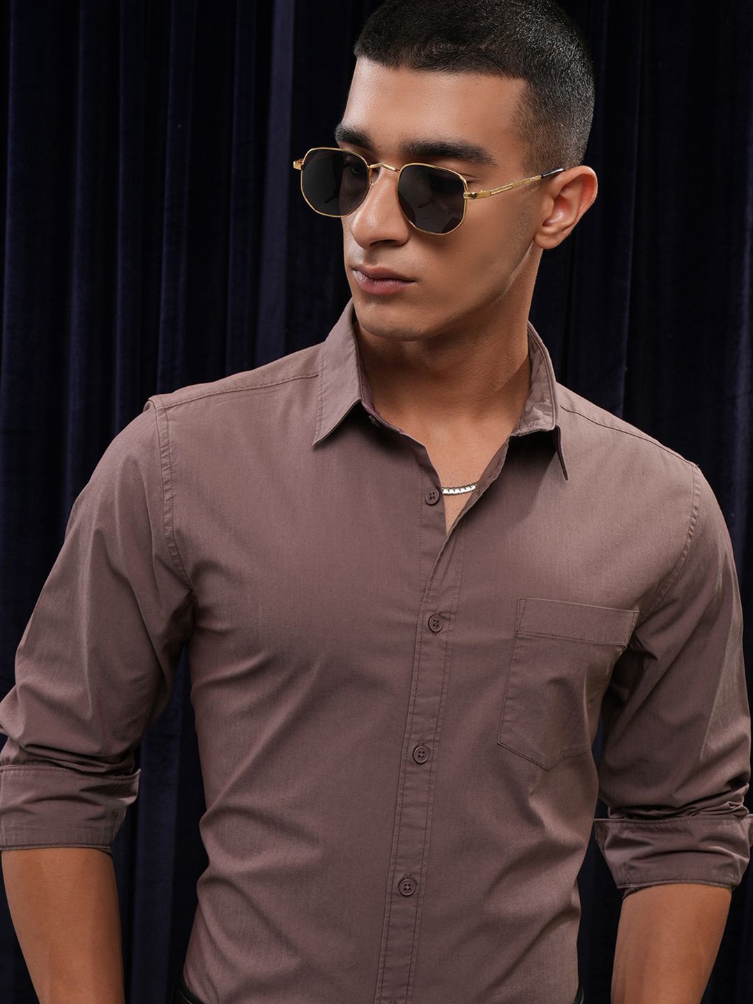 

HIGHLANDER Men Sulphur Washed Casual Shirt, Maroon