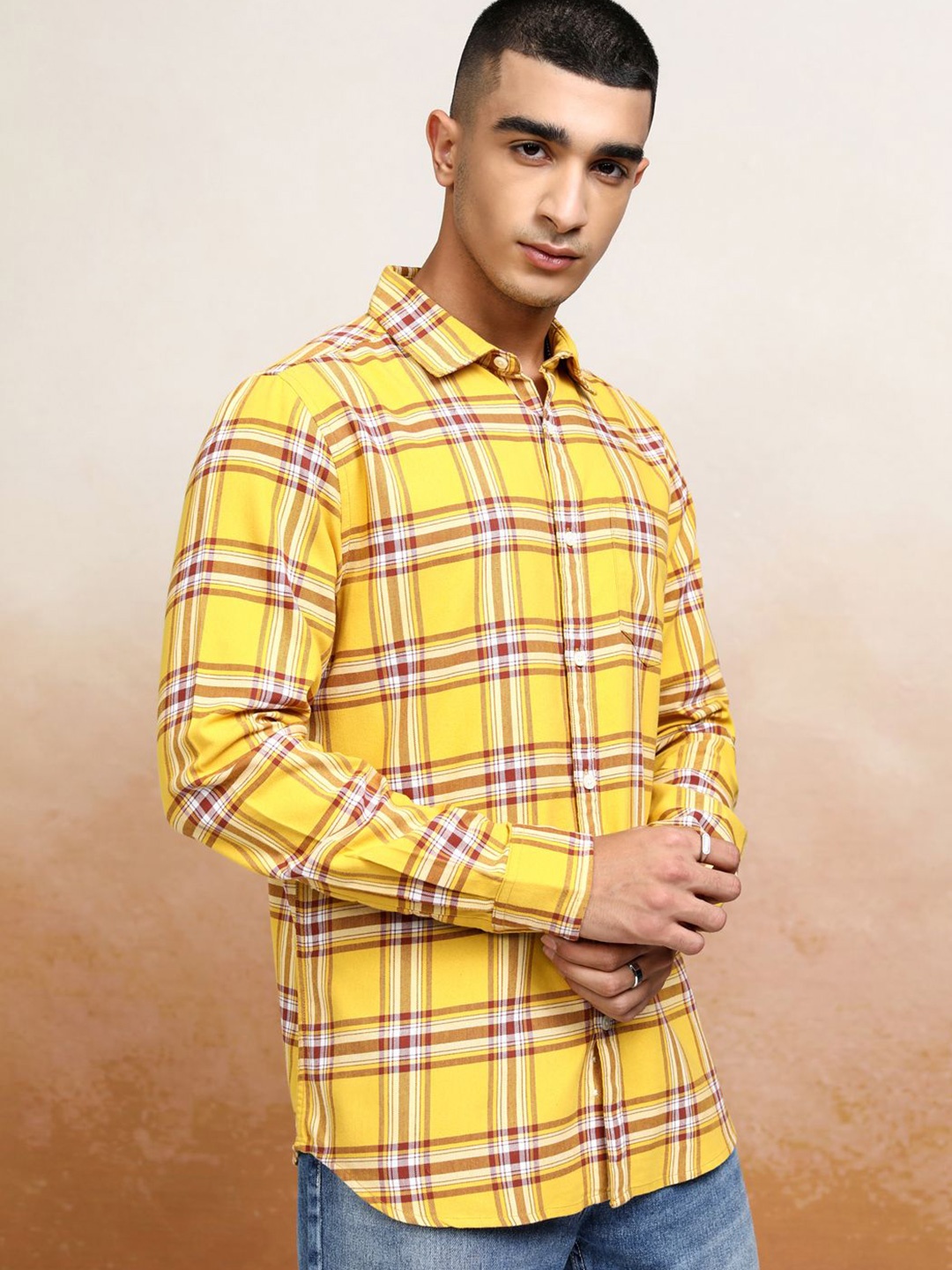 

Highlander Men Checked Relaxed FIt Casual Shirt, Yellow