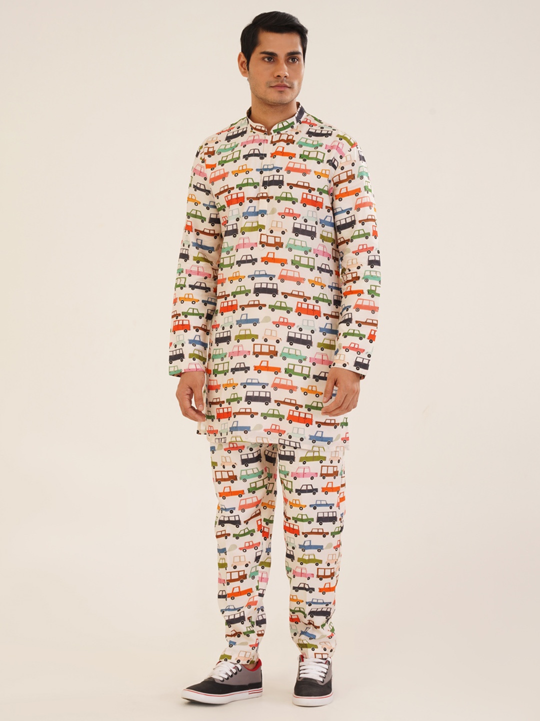 

KALPRAAG Printed Regular Kurta with Trousers, Off white