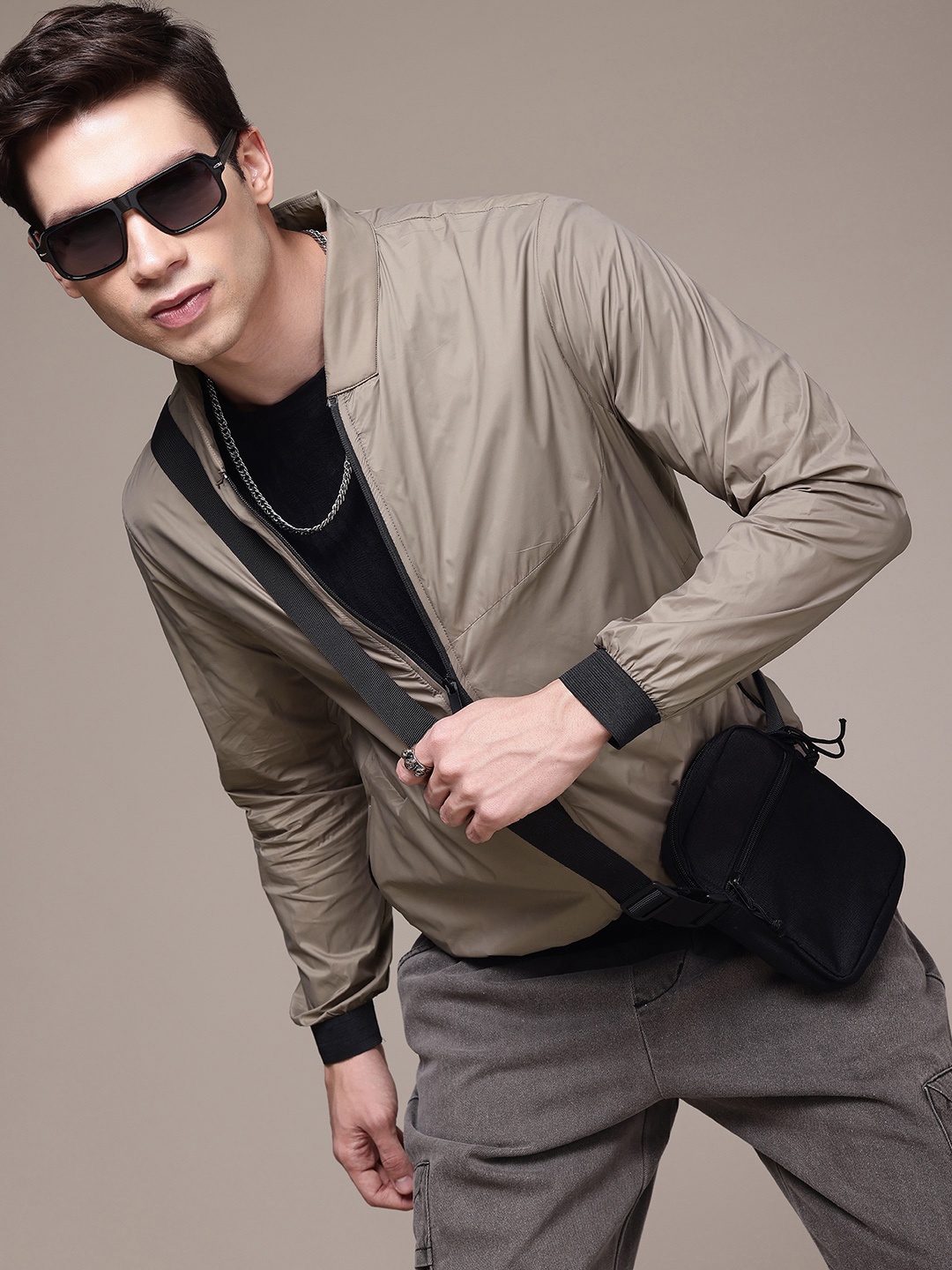 

The Roadster Life Co. Mandarin Collar Sporty Jacket, Taupe