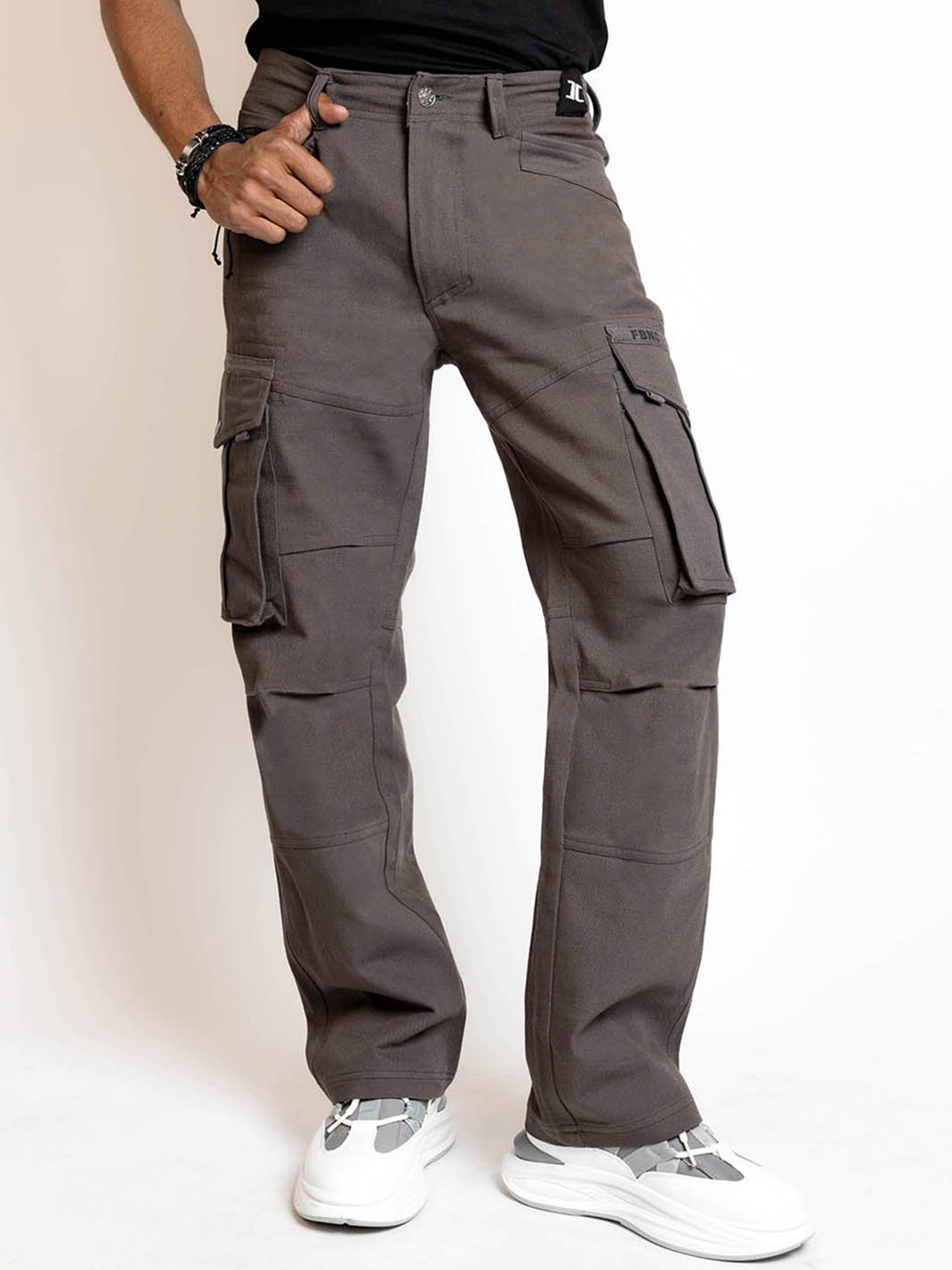 

FIBONACCI Men Relaxed Straight Fit Cargo Pants, Grey