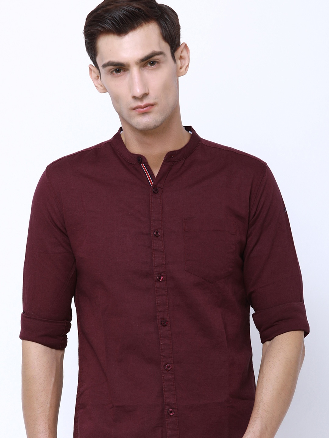 

Highlander Men Slim Fit Solid Casual Shirt, Maroon