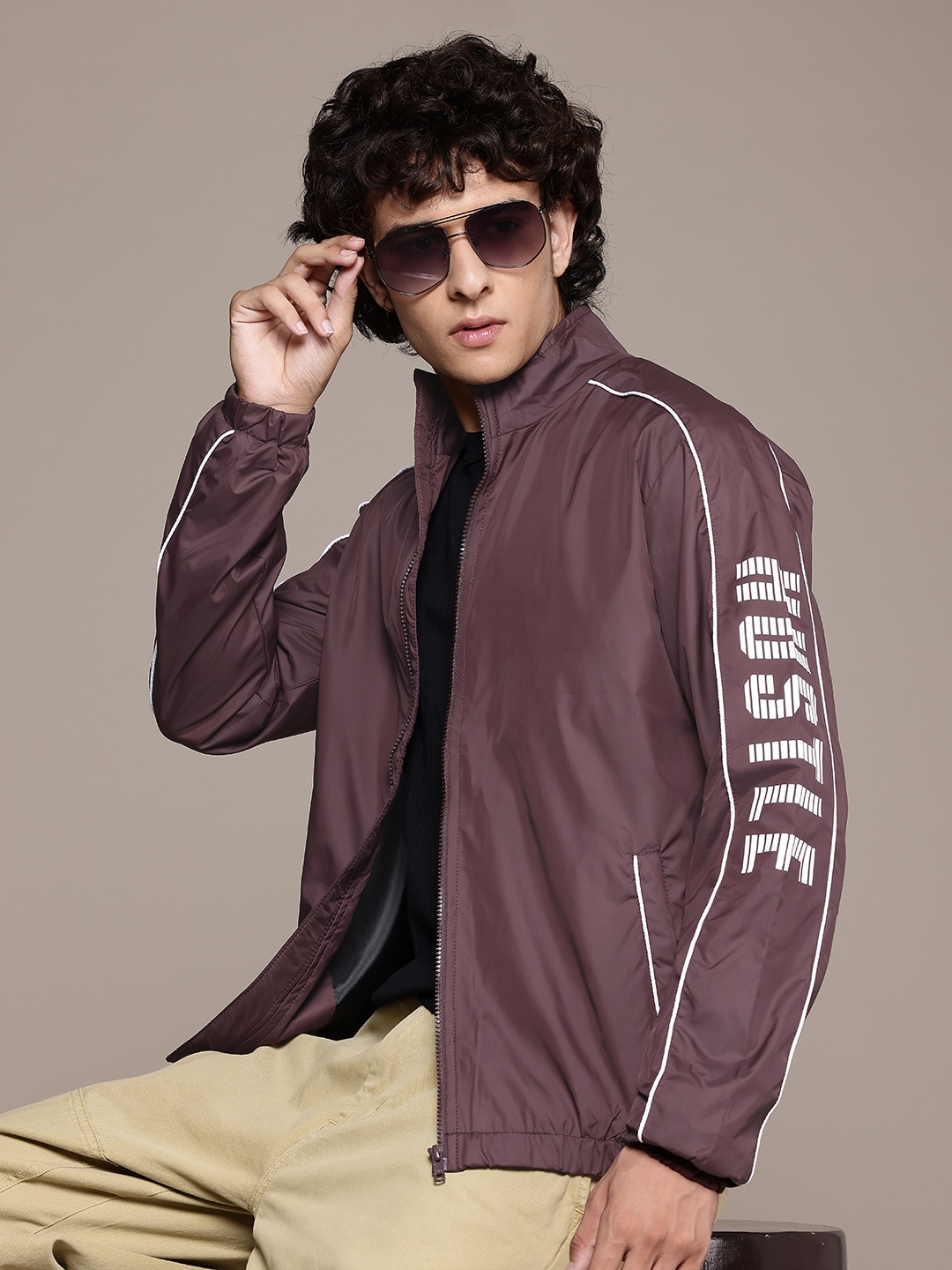 

The Roadster Lifestyle Co. Printed Tailored Jacket, Burgundy