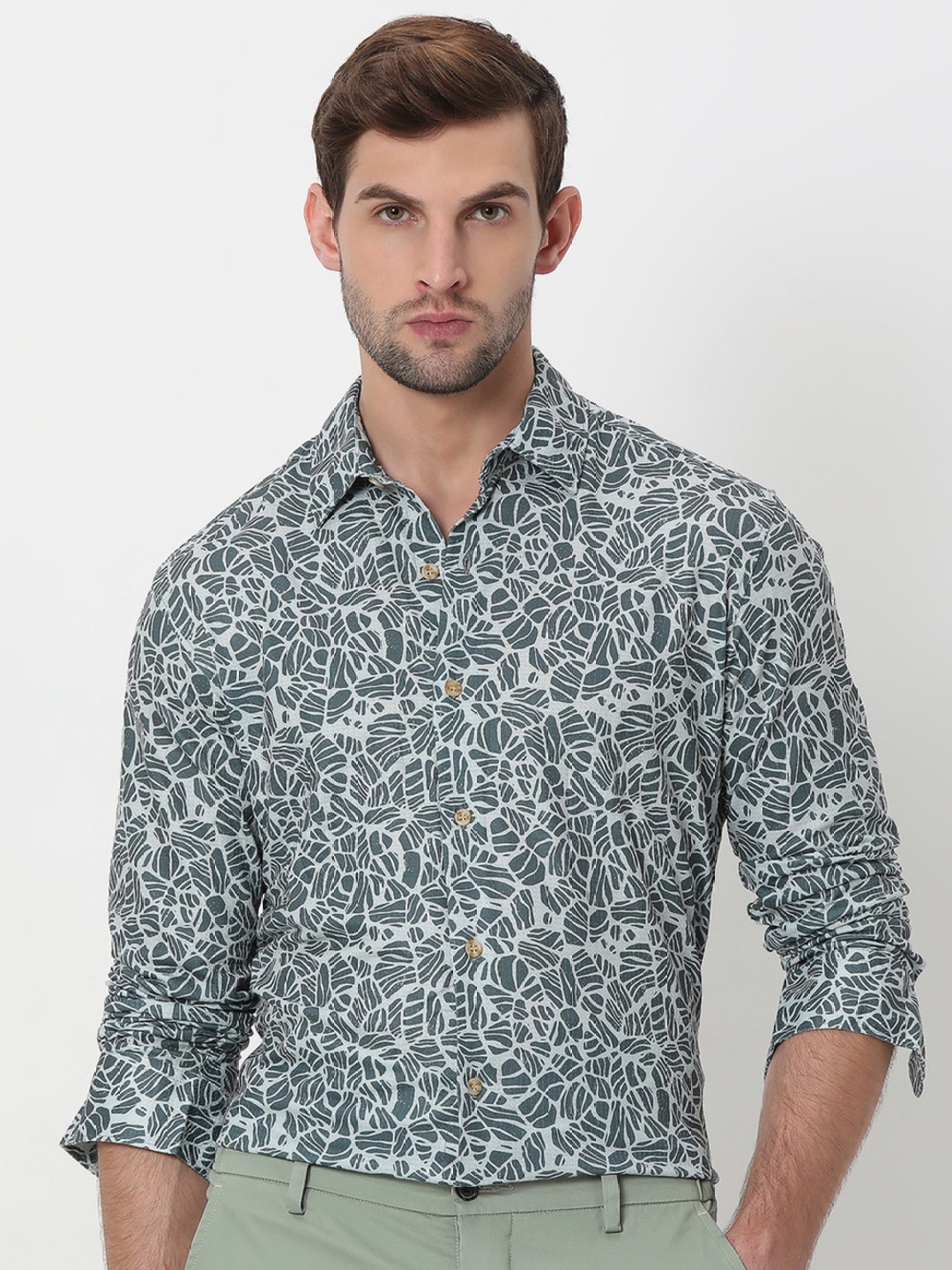 

Mufti Slim Fit Abstract Printed Pure Cotton Casual Shirt, Olive