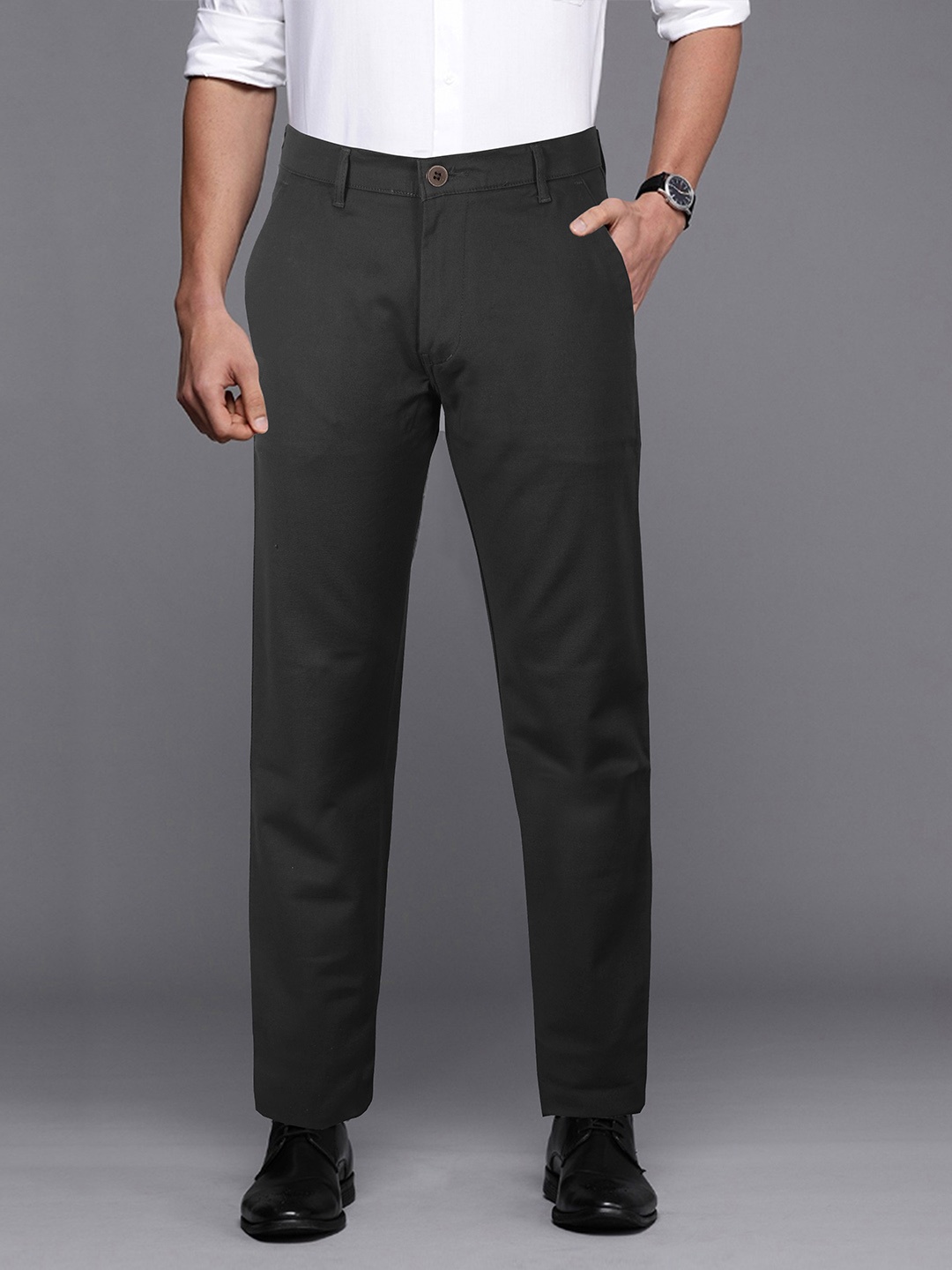 

Jb Just BLACK Men Regular Fit Relaxed Trousers, Grey