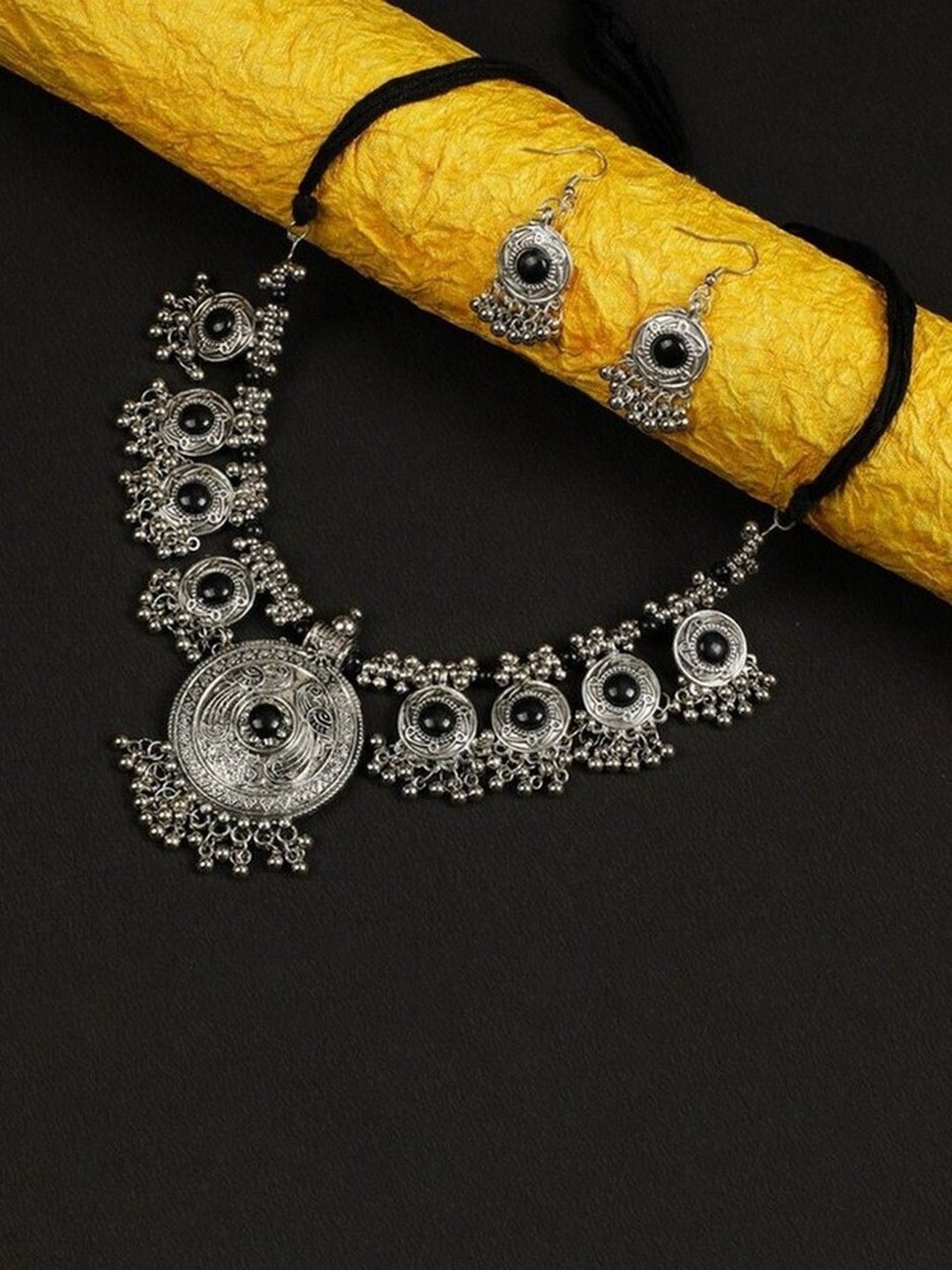 

Oxidized Heaven Sterling Silver-Plated Stone Studded & Beaded Oxidised Jewellery Set