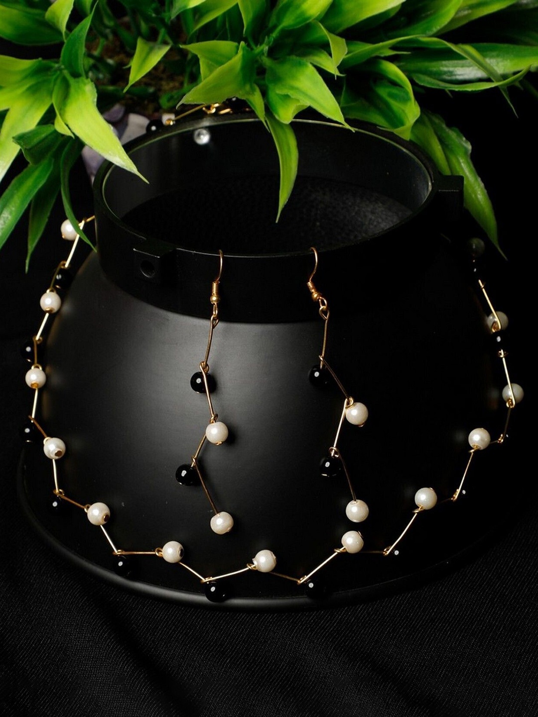 

Oxidized Heaven Gold-Plated Beaded Necklace and Earrings