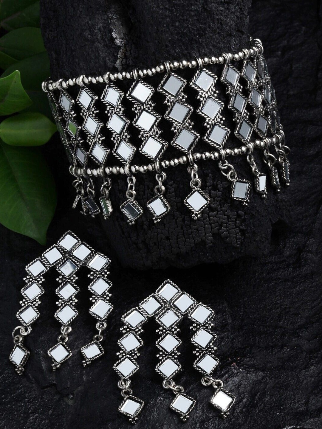 

Oxidized Heaven Silver-Plated Studded & Beaded Necklace and Earrings