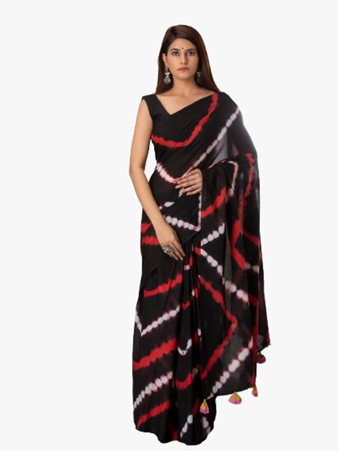 

TROPWEAR Pure Cotton Block Print Saree, Black