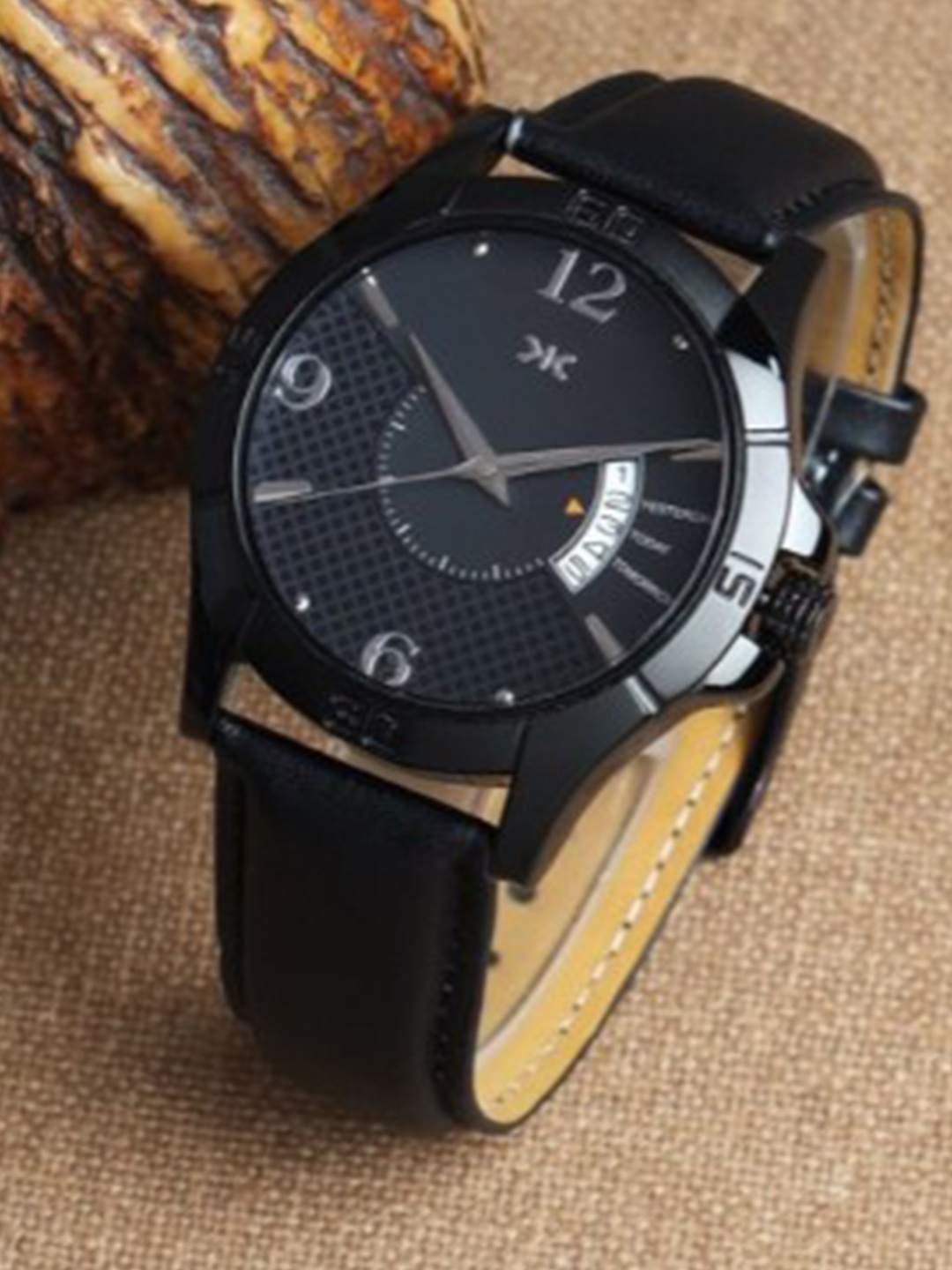 

Killer Men Brass Embellished Dial & Leather Textured Straps Analogue Watch KLMO104A-N, Black