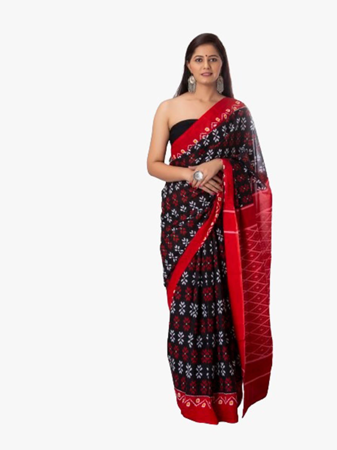 

TROPWEAR Ethnic Motifs Block Print Pure Cotton Saree, Black