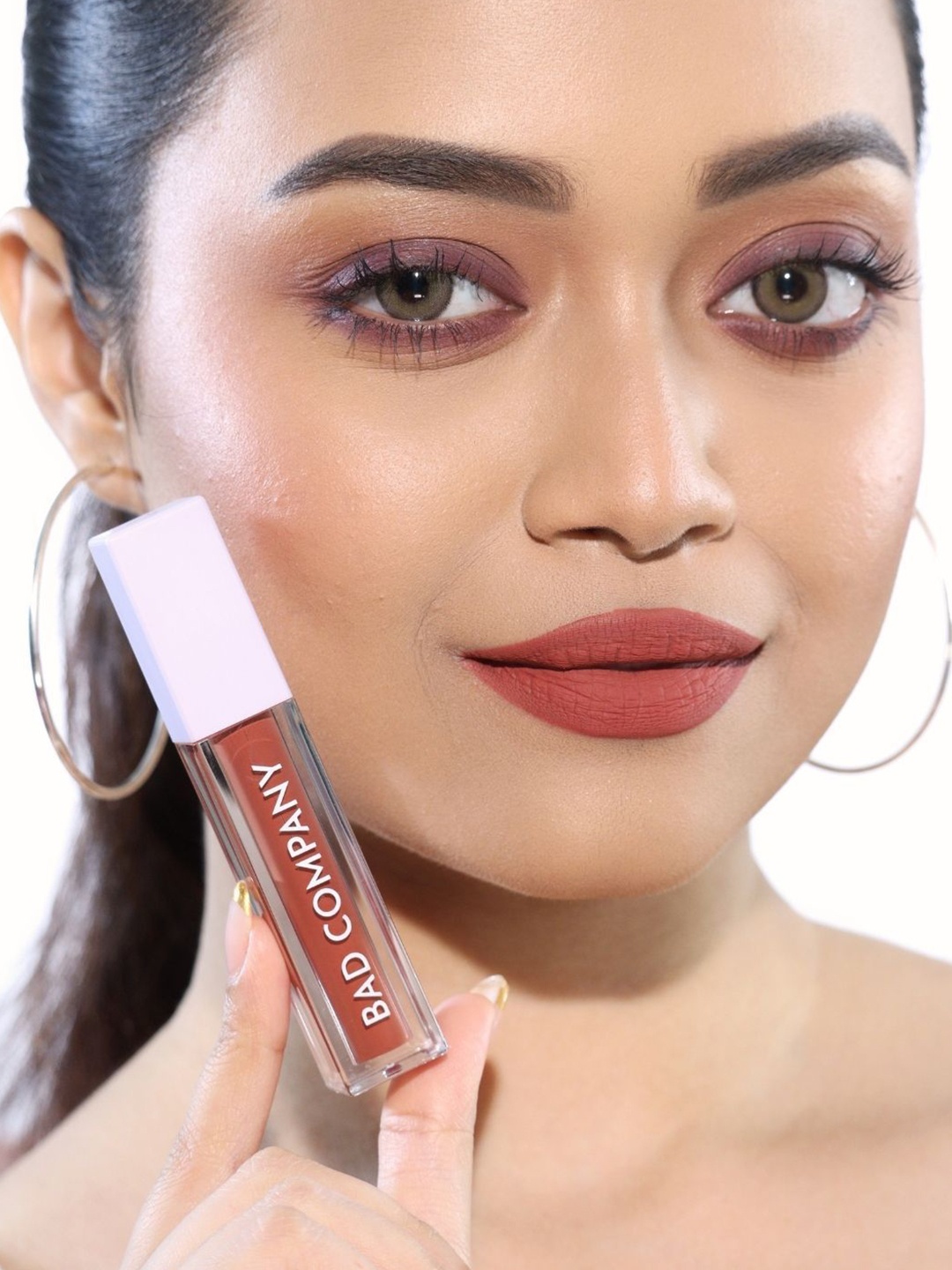 

BAD COMPANY Unstoppable Hydra Matte Liquid Lipstick - 5 ml - Future Is Equal 02, Brown