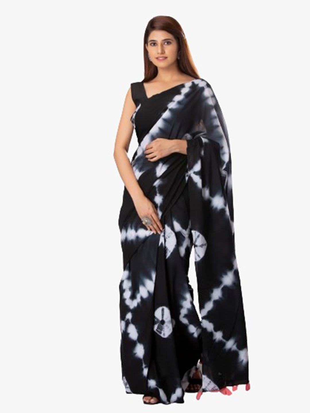 

TROPWEAR Tie and Dye Block Print Pure Cotton Saree, Black