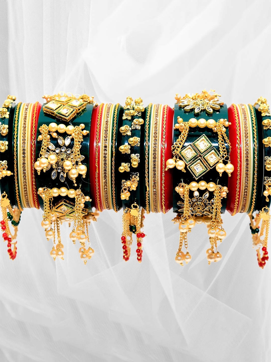 

Zindura Pack Of 2 Gold-Plated Stones Studded & Pearls Beaded Chuda Bangles