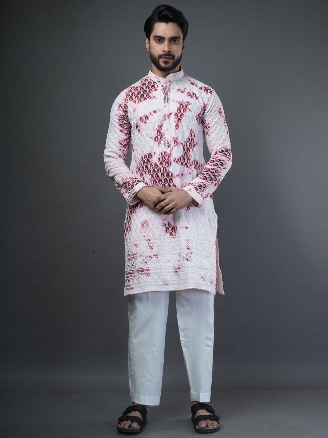 

ARYA Men Printed Regular Kurta with Pyjamas, Red