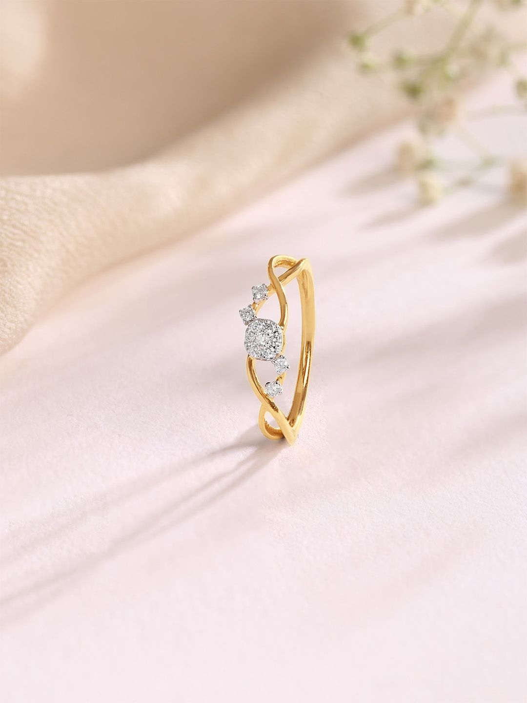 

Mia by Tanishq Women Dancing Vines 14K Gold & Diamond Finger Ring -1.63g, Yellow