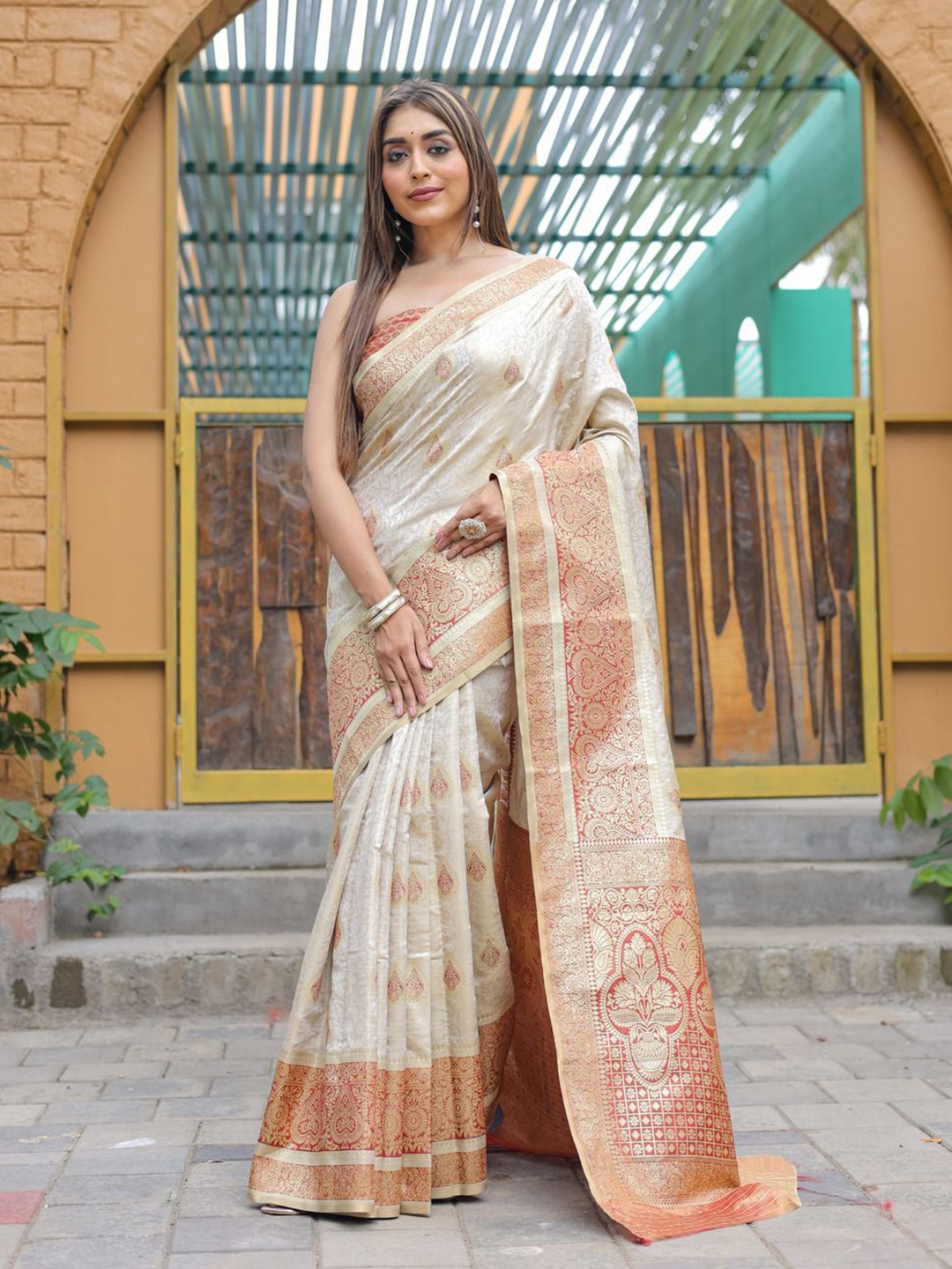 

Anouk Woven Design Zari Silk Blend Saree, Beige