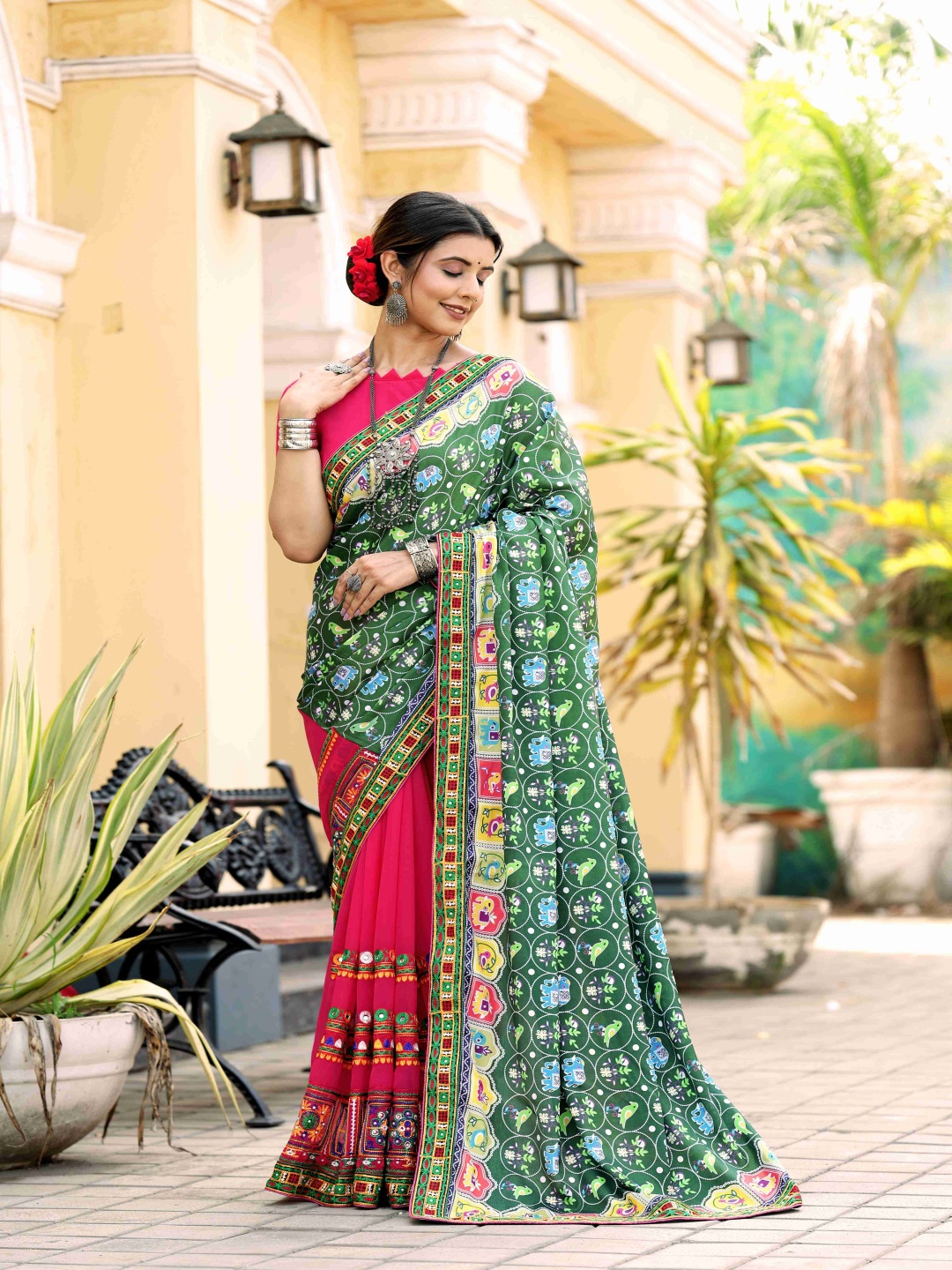 

A.V.M Prints Printed Art Silk Maheshwari Saree, Green