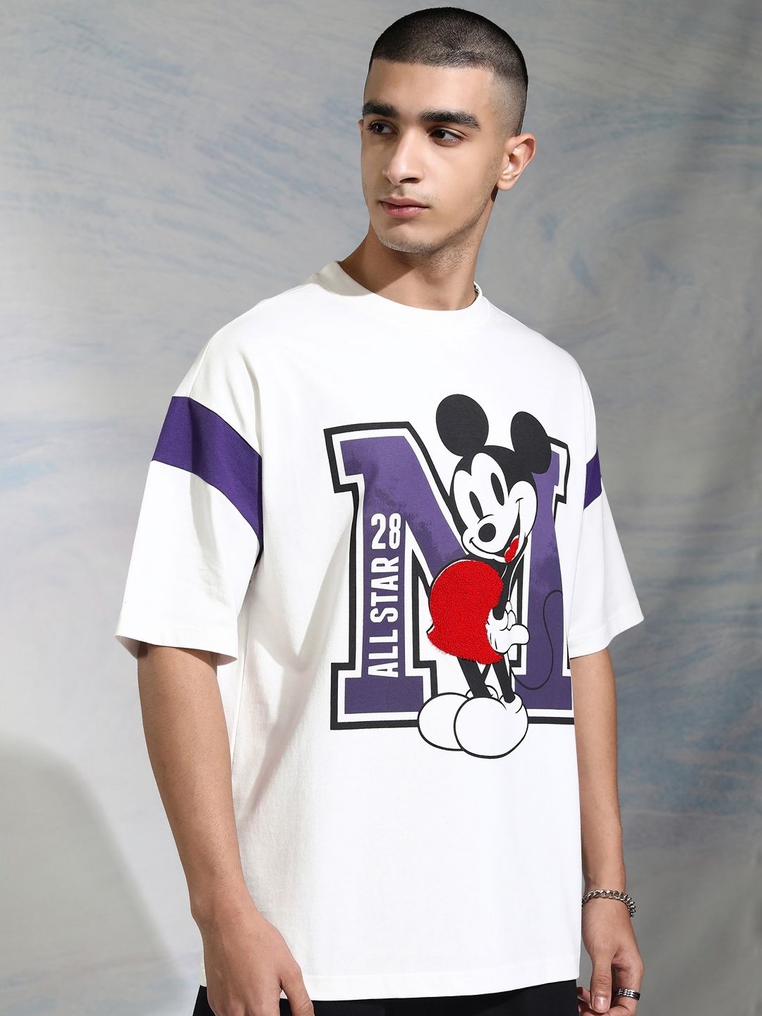 

Highlander Disney Mickey Mouse Men Round Neck Drop Shoulder Oversized Tshirt, White