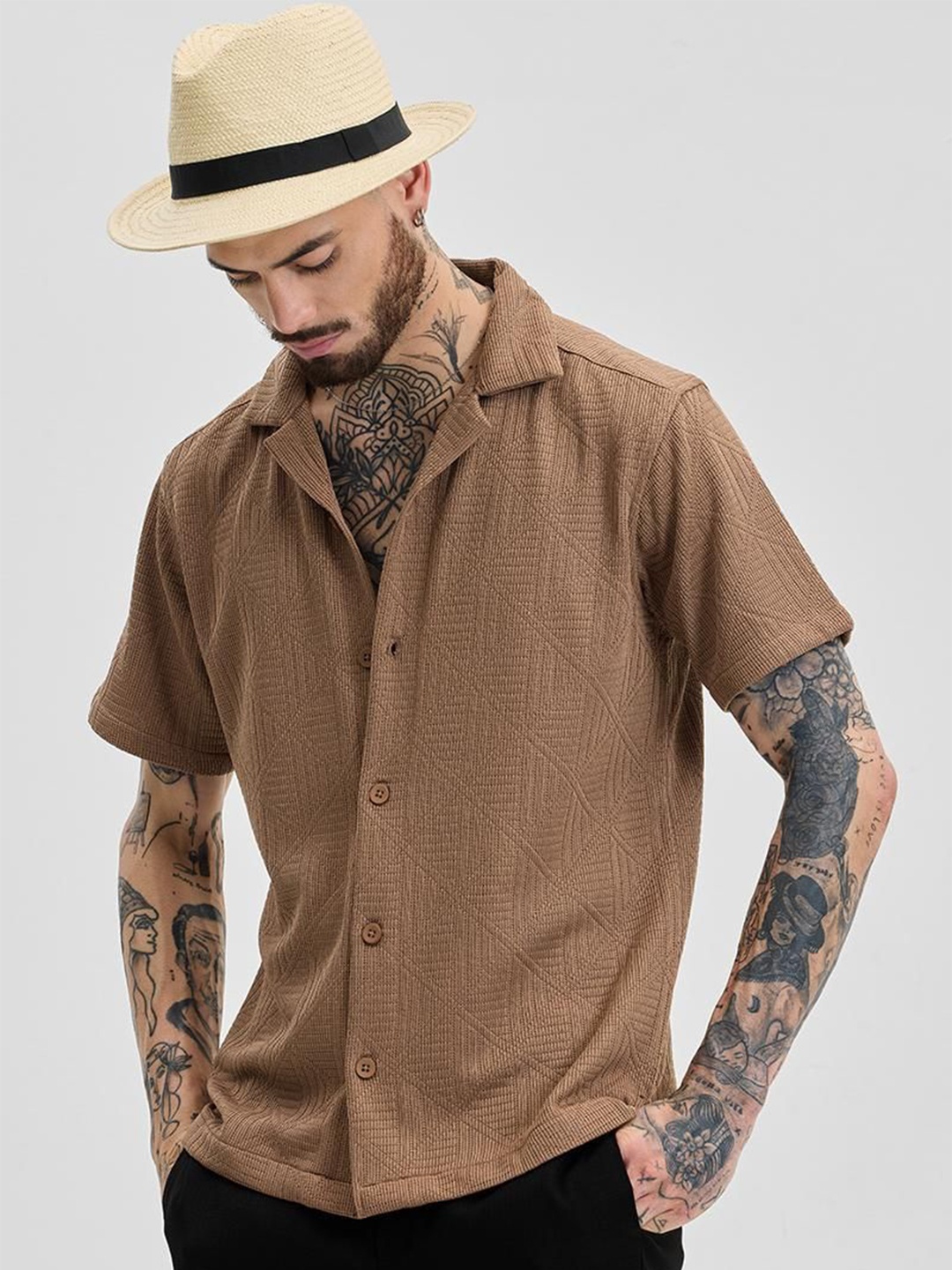 

Snitch Men Relaxed Boxy Opaque Casual Shirt, Brown