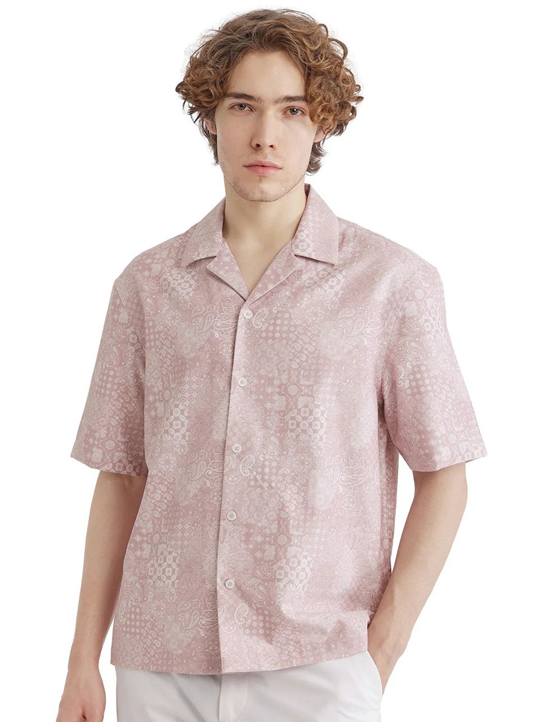 

RARE RABBIT Men Comfort Cuban Collar Ethnic Motifs Printed Cotton Boxy Casual Shirt, Pink