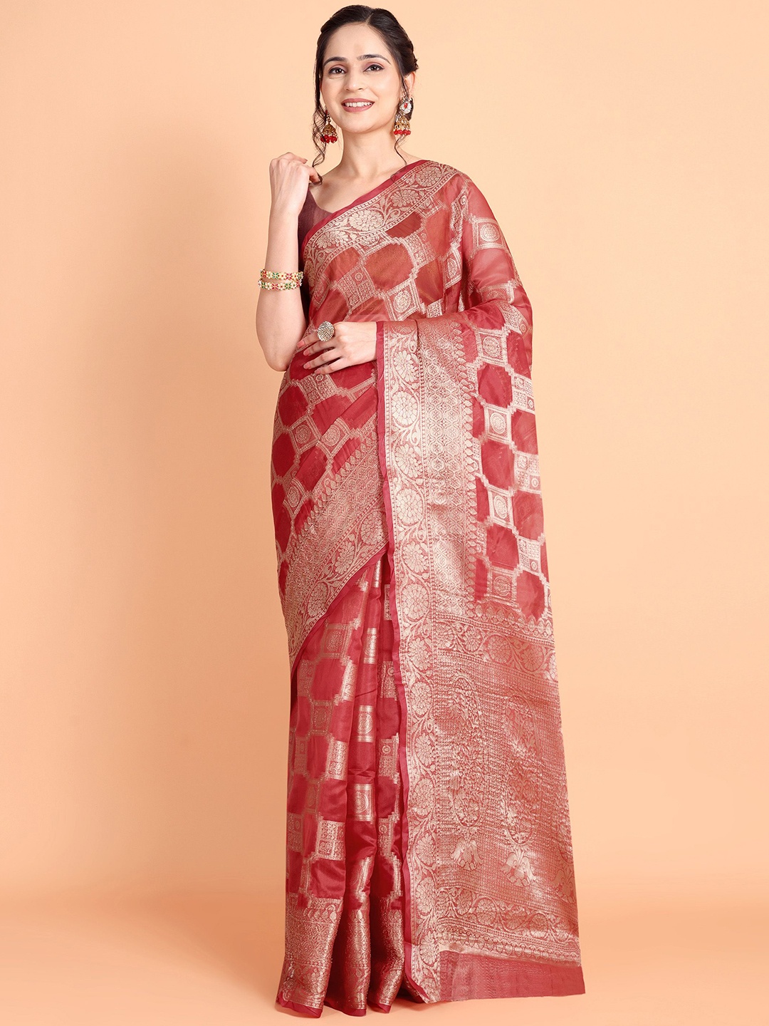 

ZIKARAA Pure Silk Woven Design Zari Saree, Red