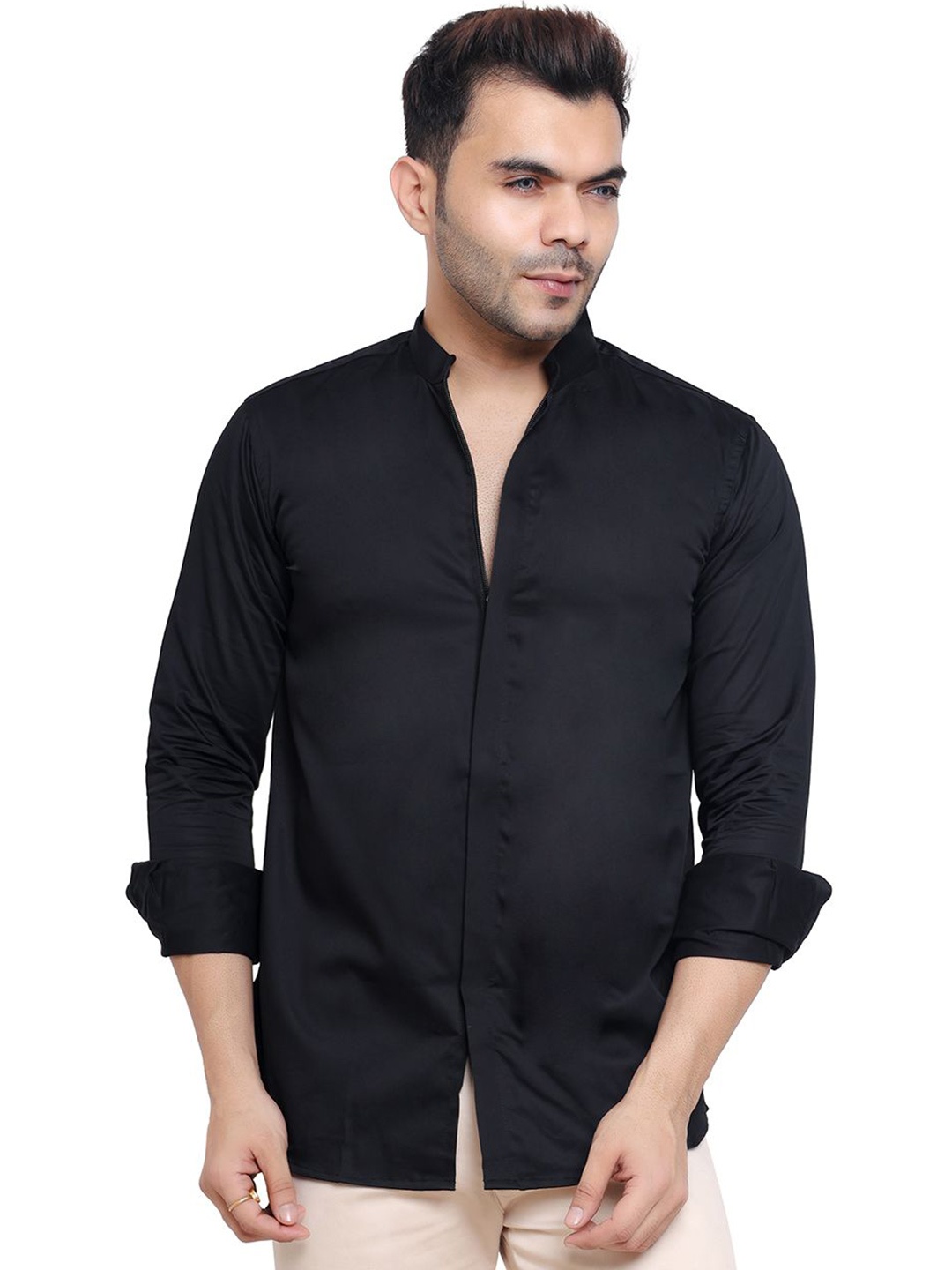 

Mculine Men Standard Opaque Casual Shirt, Black