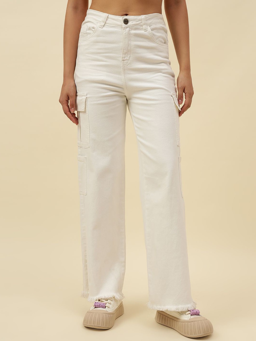 

Beatnik Women Lean Straight Fit High-Rise Stretchable Cargo Jeans, White