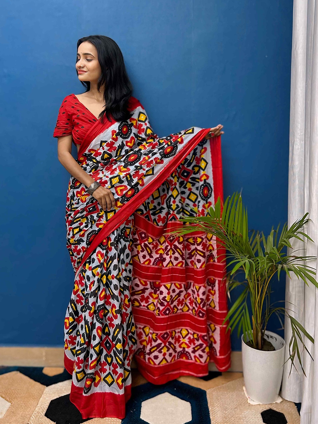 

HERE&NOW Kalamkari Printed Pure Cotton Bagru Saree, Red
