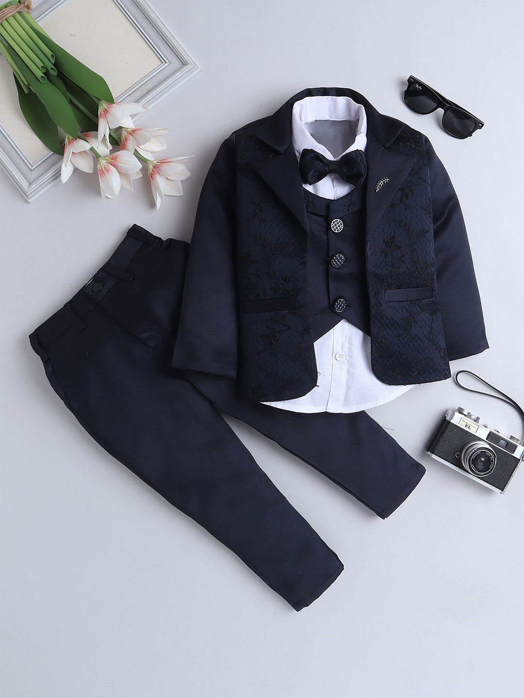 

BAESD Boys Embroidered Single-Breasted Four-Piece Suit, Navy blue