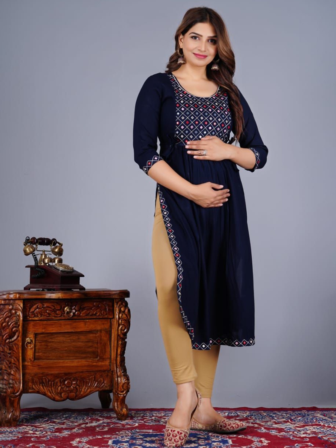 

JALTHER Ethnic Motifs Embroidered Mirror Work Maternity Straight Kurta, Blue