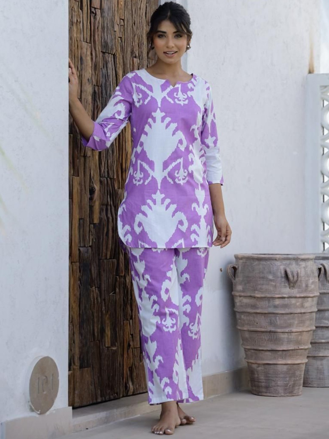 

FLAVIA CREATION Printed Round Neck Pure Cotton Night Suit, Purple