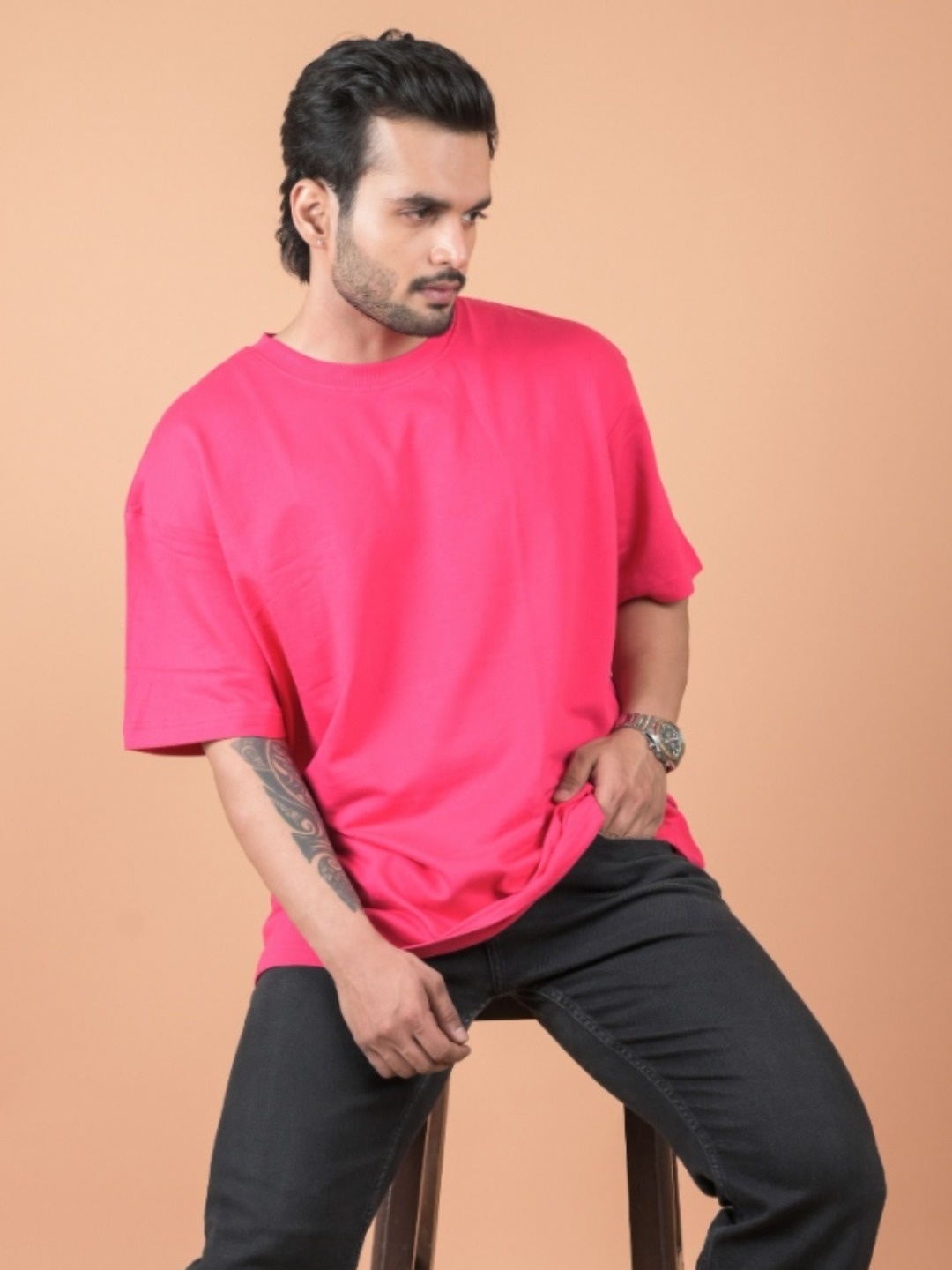 

INDIAN THREADS Men Round Neck Oversized T-shirt, Pink
