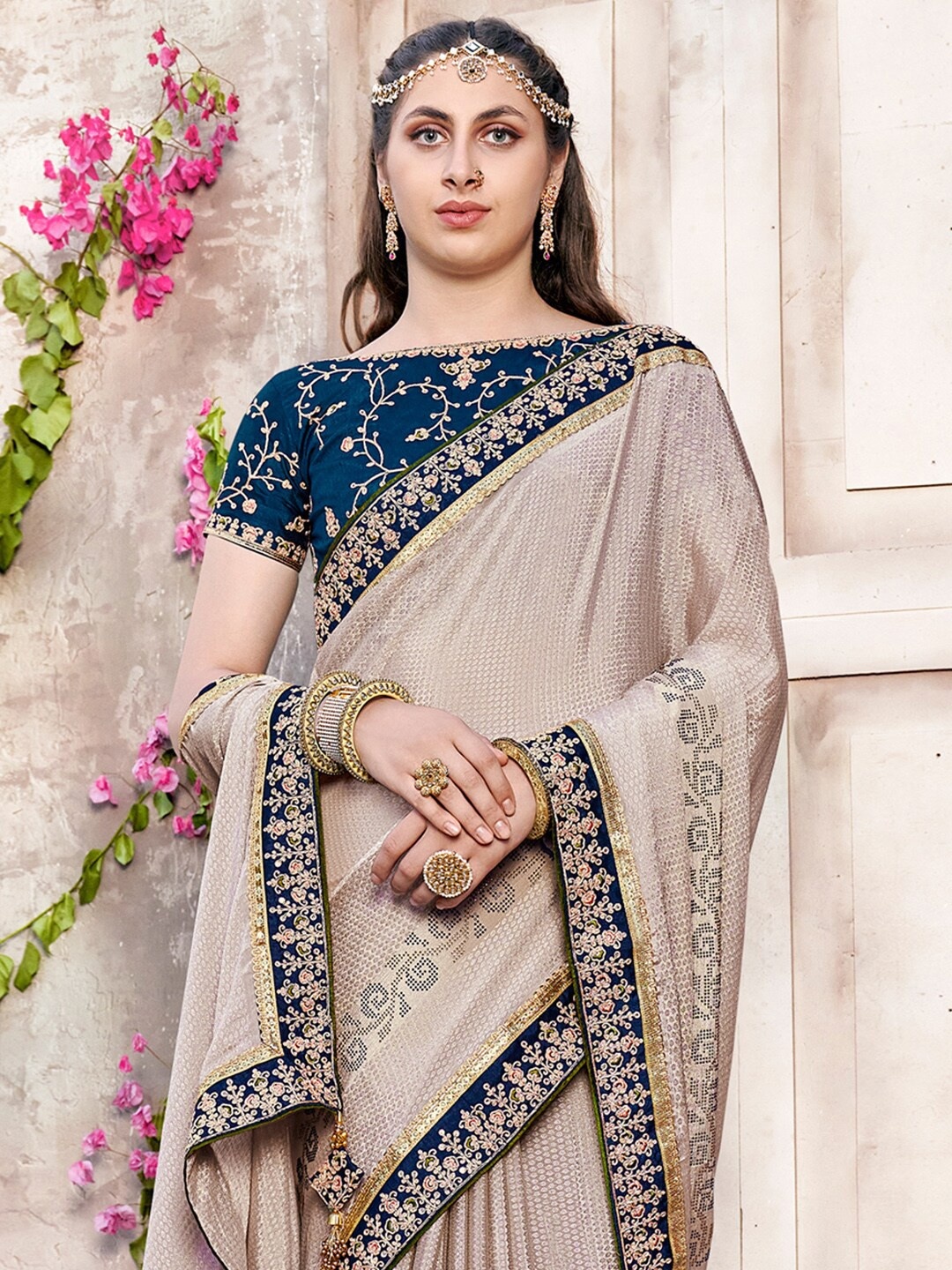 

A.V.M Prints Ethnic Motifs Embroidered Pure Silk Saree, Beige