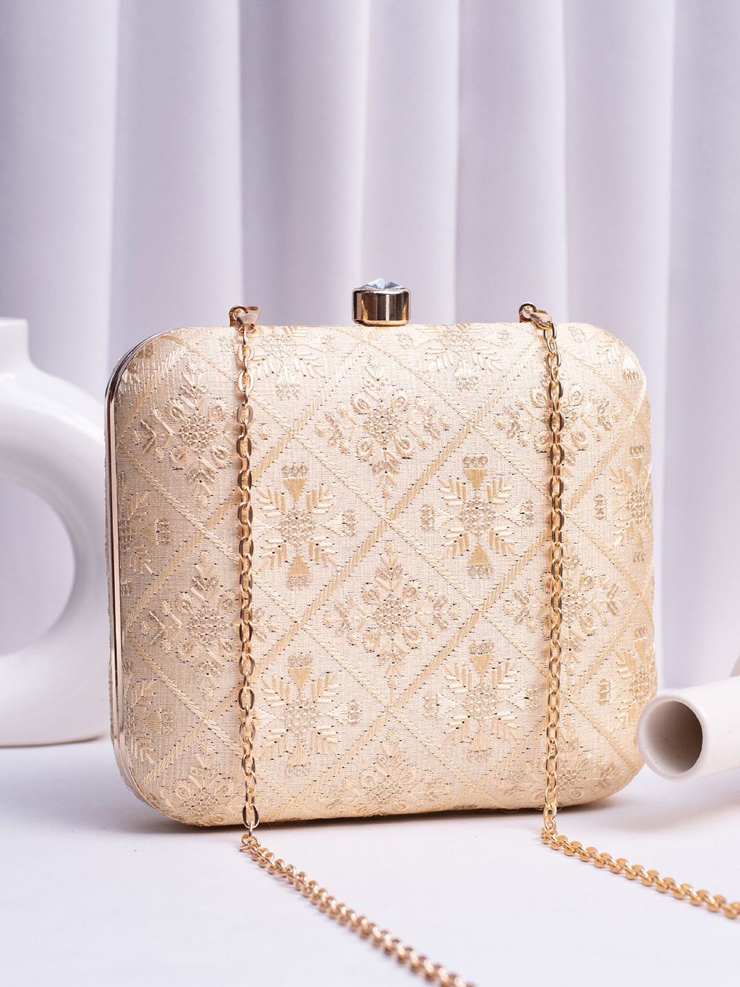 

ARTKLIM Embroidered Box Clutch, Beige