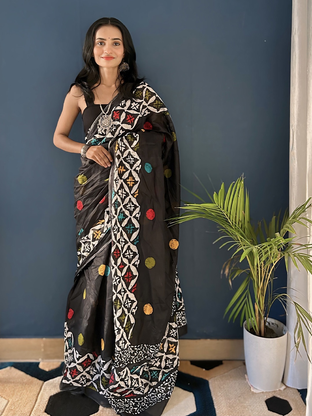 

HERE&NOW Ethnic Motifs Pure Cotton Saree, Black