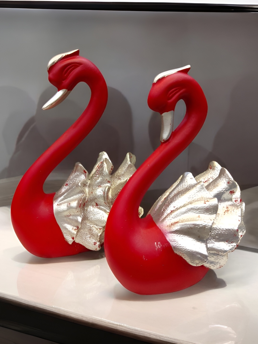 

Vrinban International Red 2 Pieces Duck Birds Figurine Showpiece