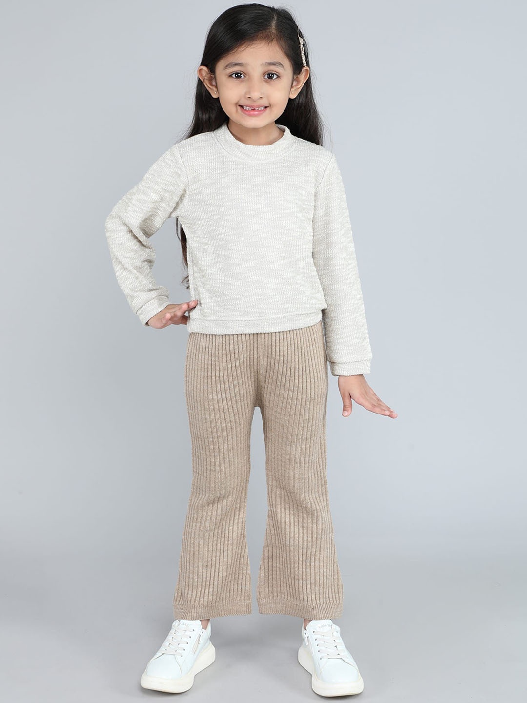 

taffykids Girls Relaxed Trousers, Beige